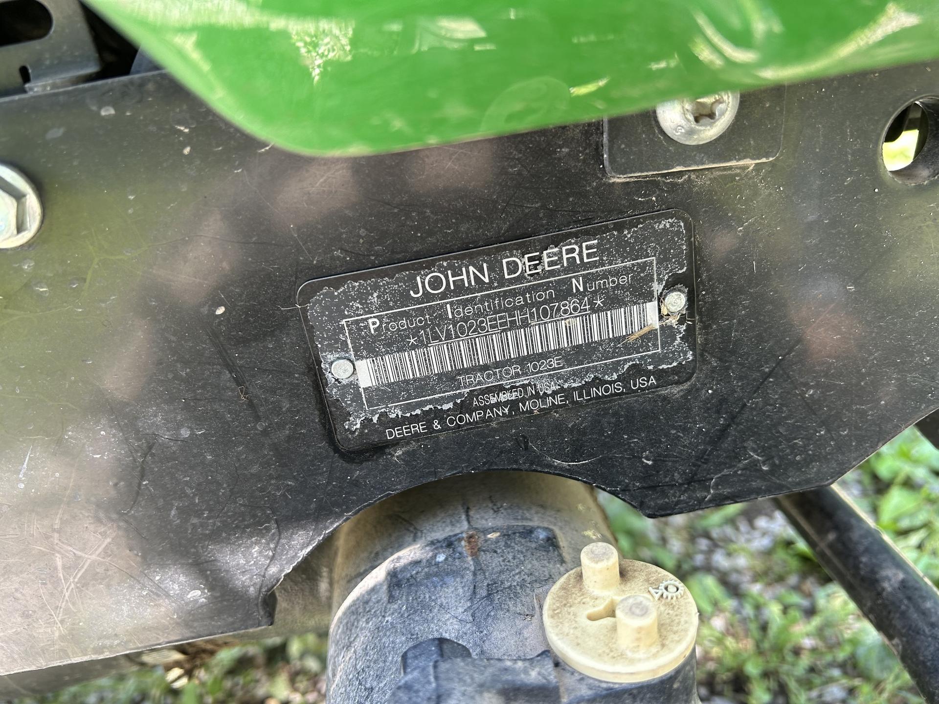 2017 John Deere 1023E