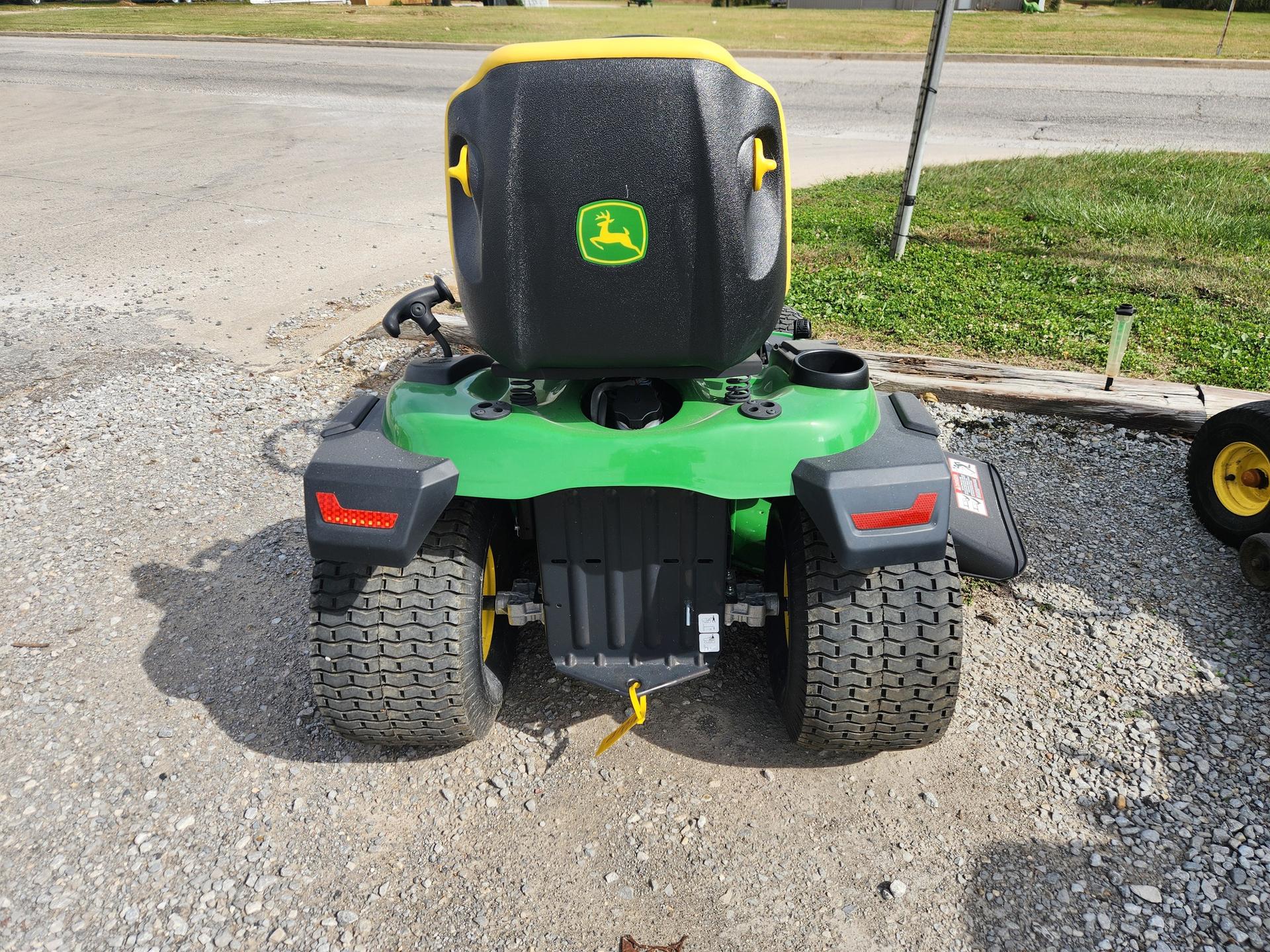 2023 John Deere S160