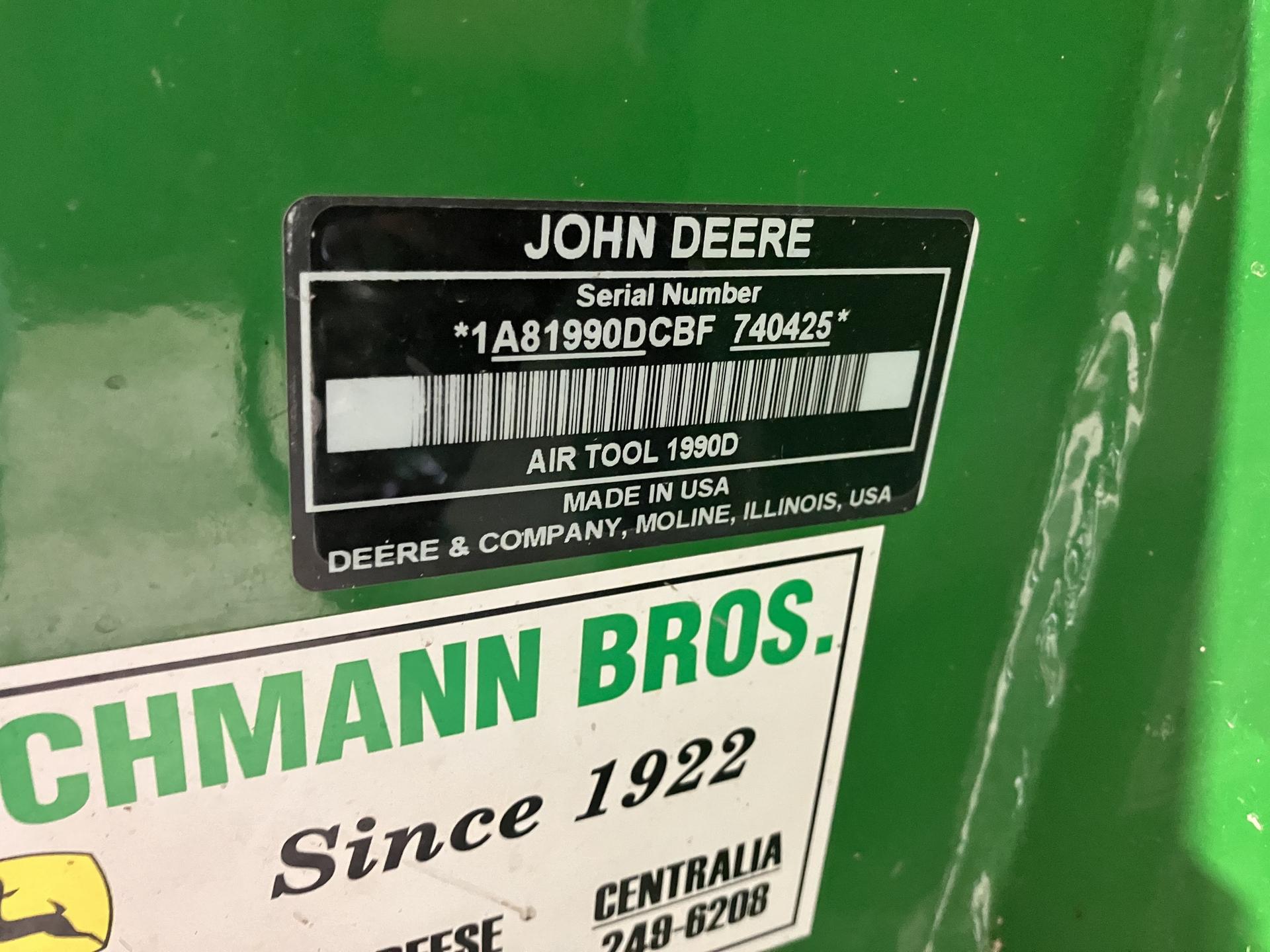 2011 John Deere 1990