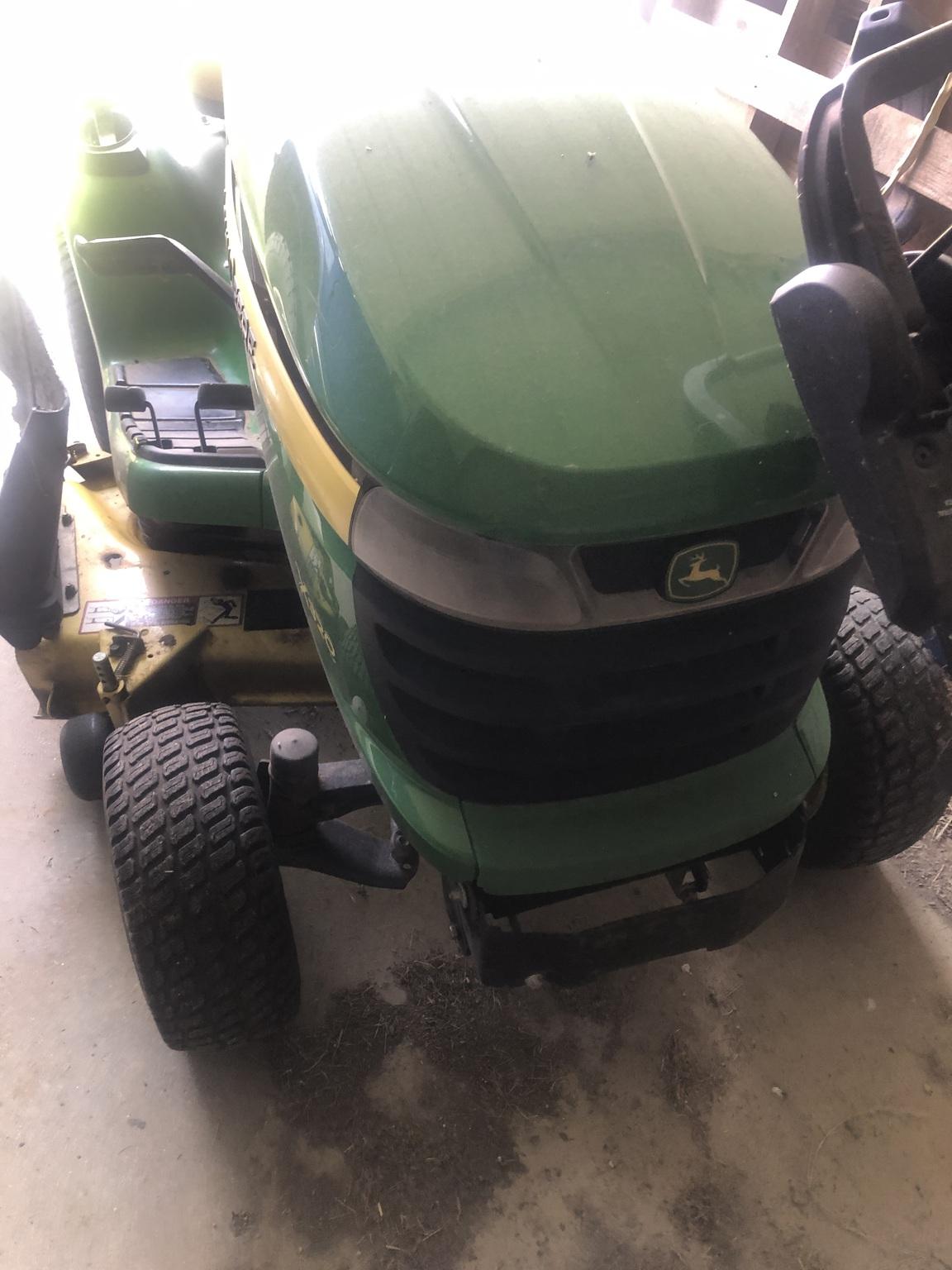 2011 John Deere X320