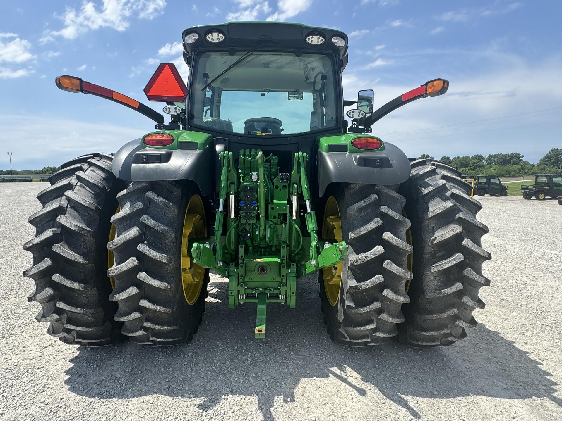 2023 John Deere 6R 145