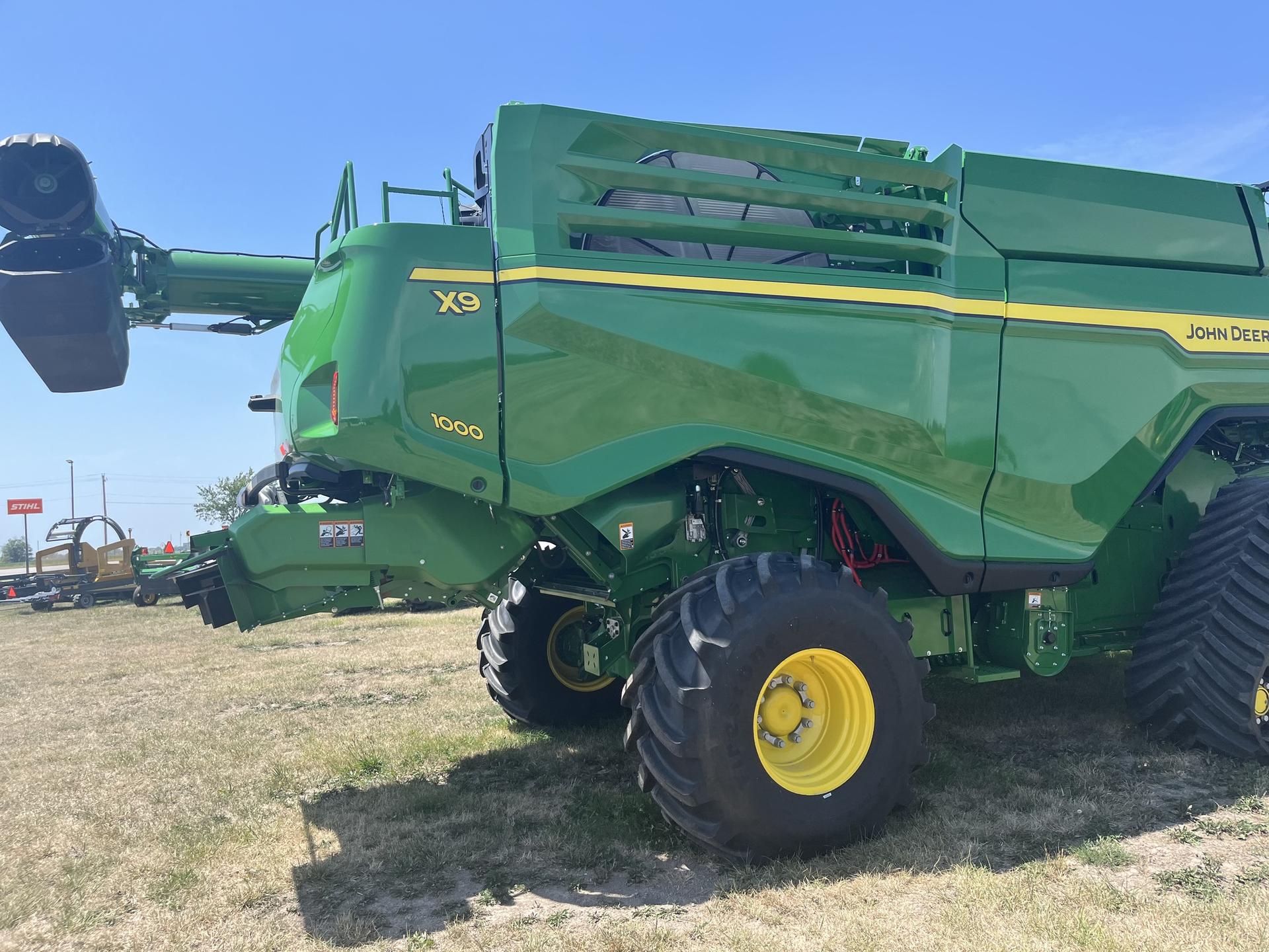 2023 John Deere X9 1000