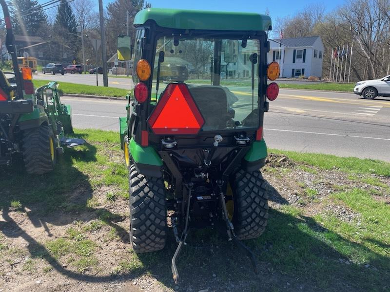 2022 John Deere 2025R