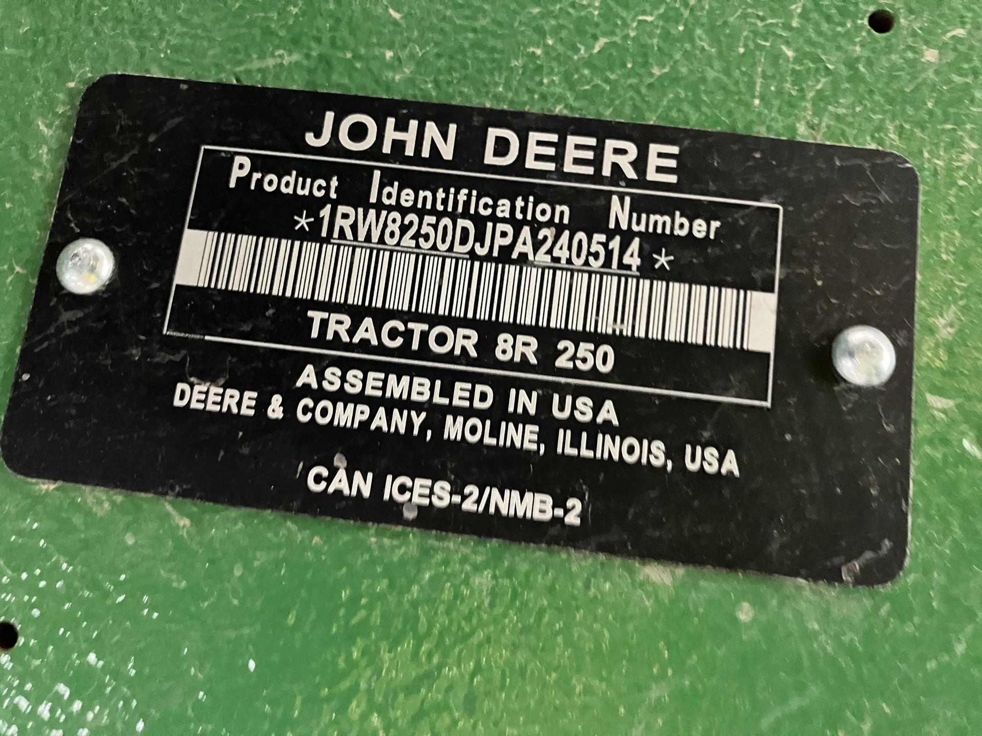 2024 John Deere 8R 250