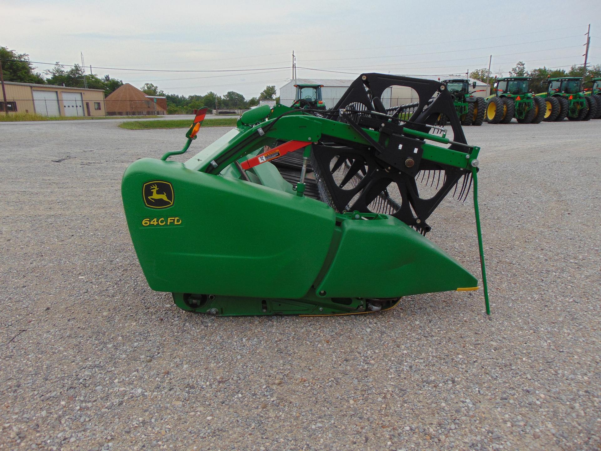 2015 John Deere 640FD