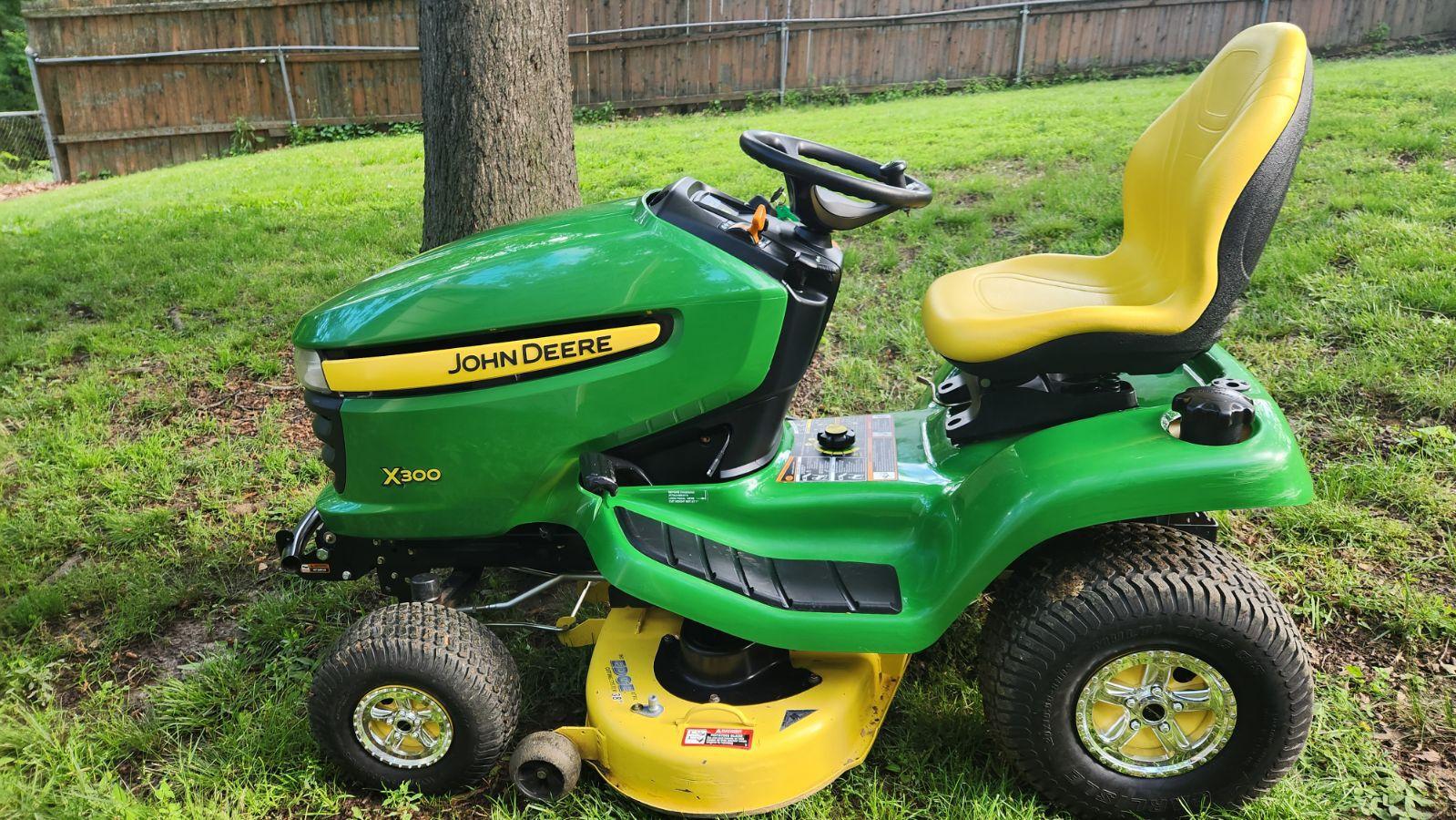 2009 John Deere X300