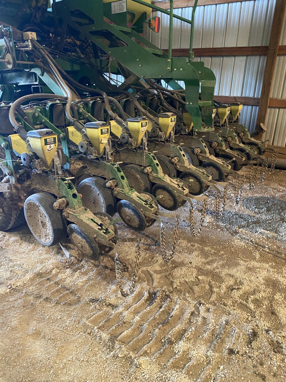 2013 John Deere 1790