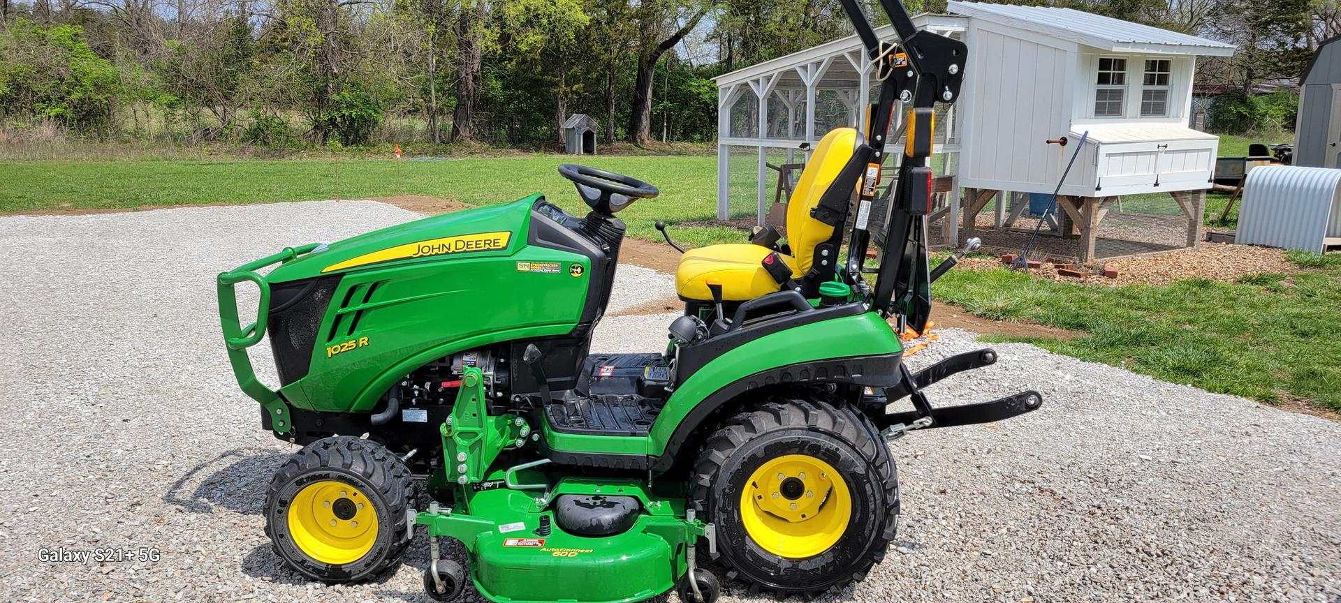 2022 John Deere 1025R Image