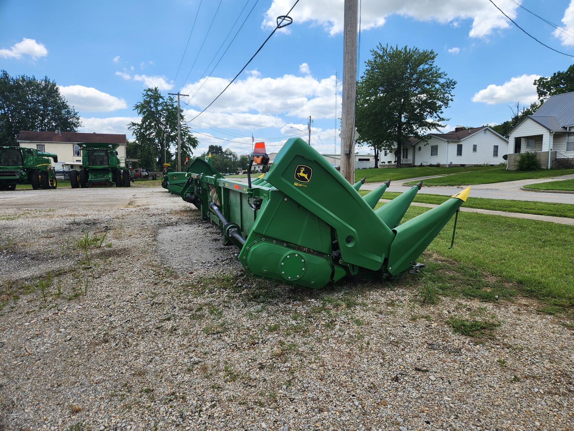 2023 John Deere C12R