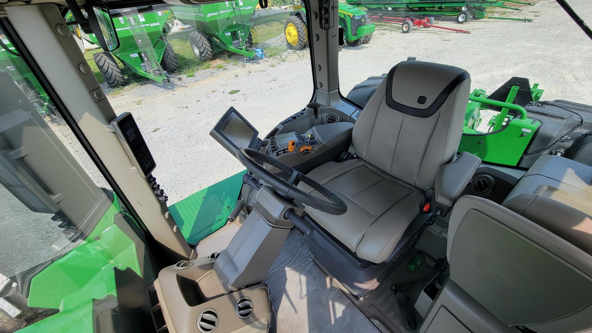 2023 John Deere 9R 490