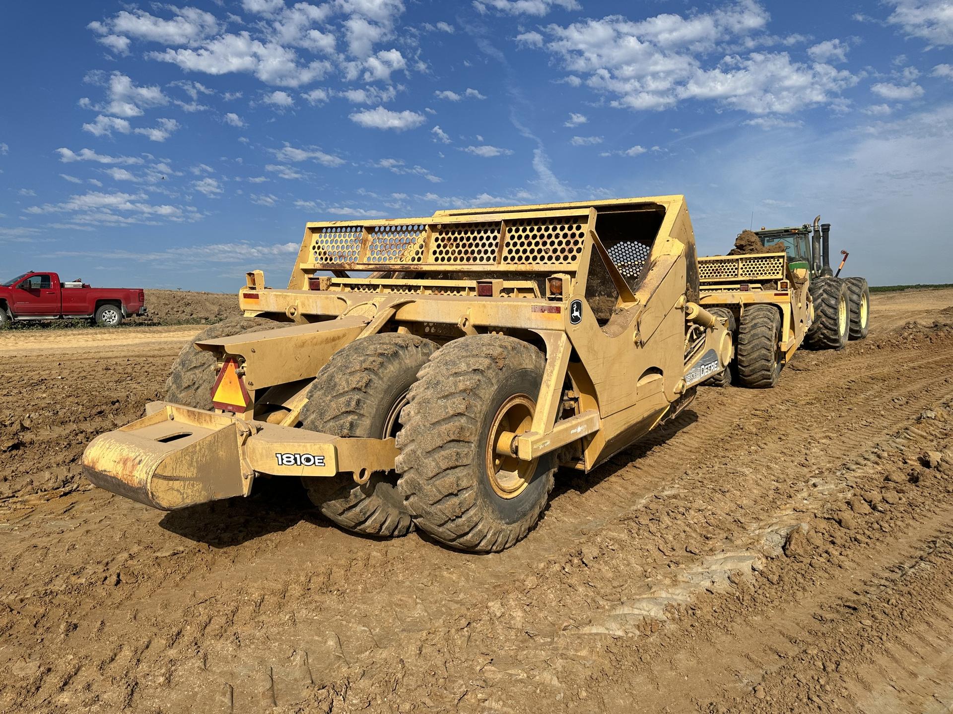 2007 John Deere 1810E