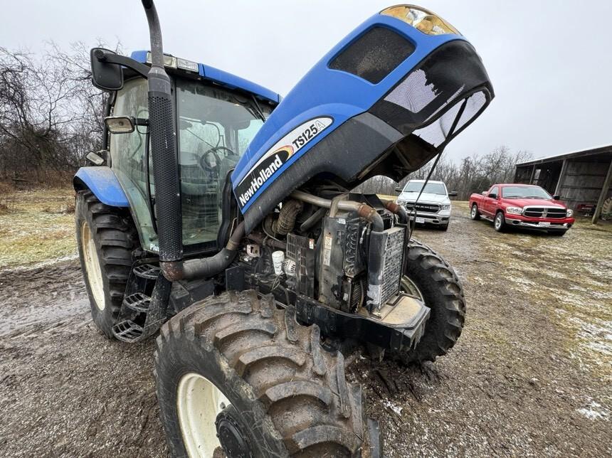 2004 New Holland TS125A Plus Cab Image