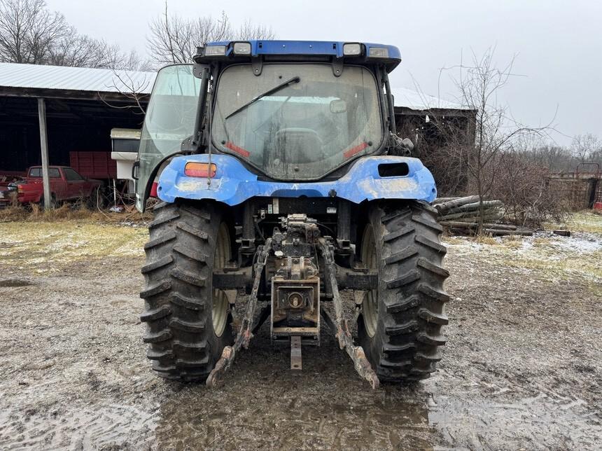 2004 New Holland TS125A Plus Cab Image