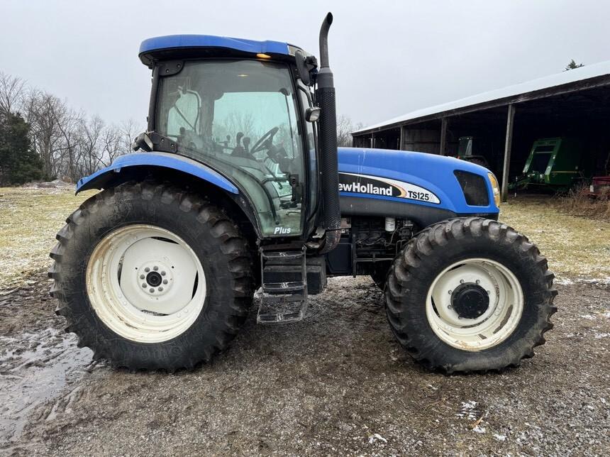 2004 New Holland TS125A Plus Cab Image