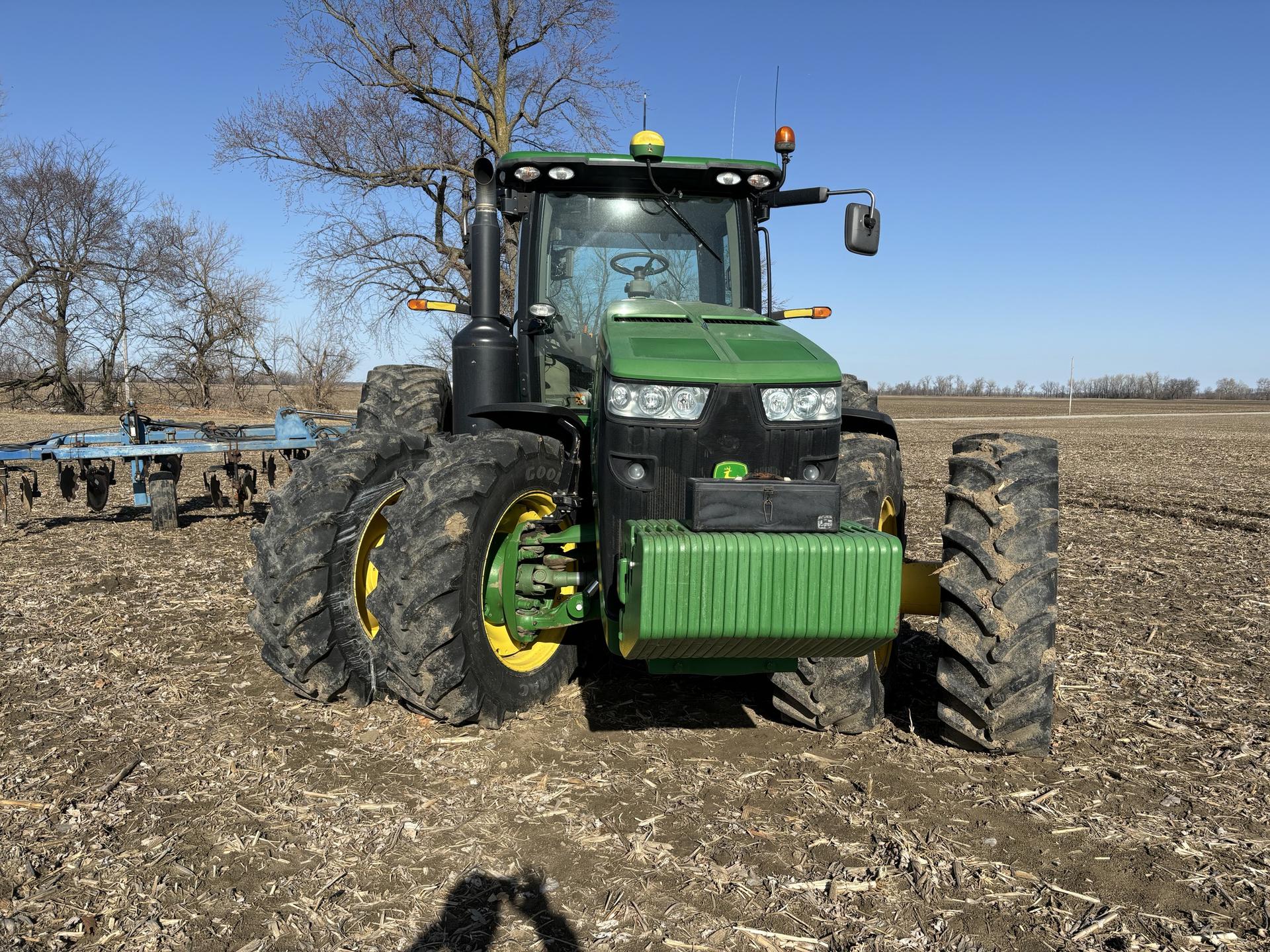 2013 John Deere 8360R Image