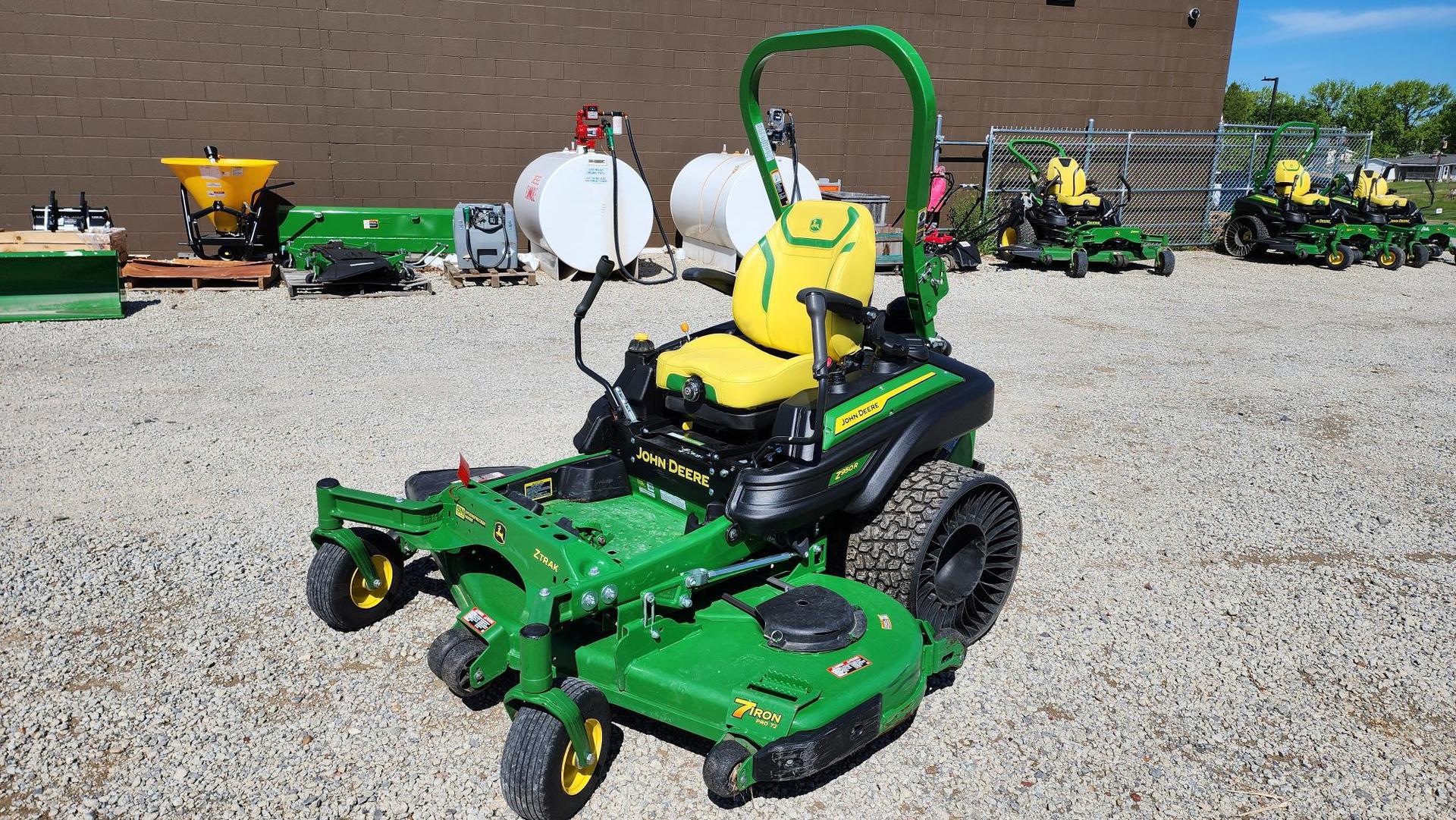 2023 John Deere Z950R