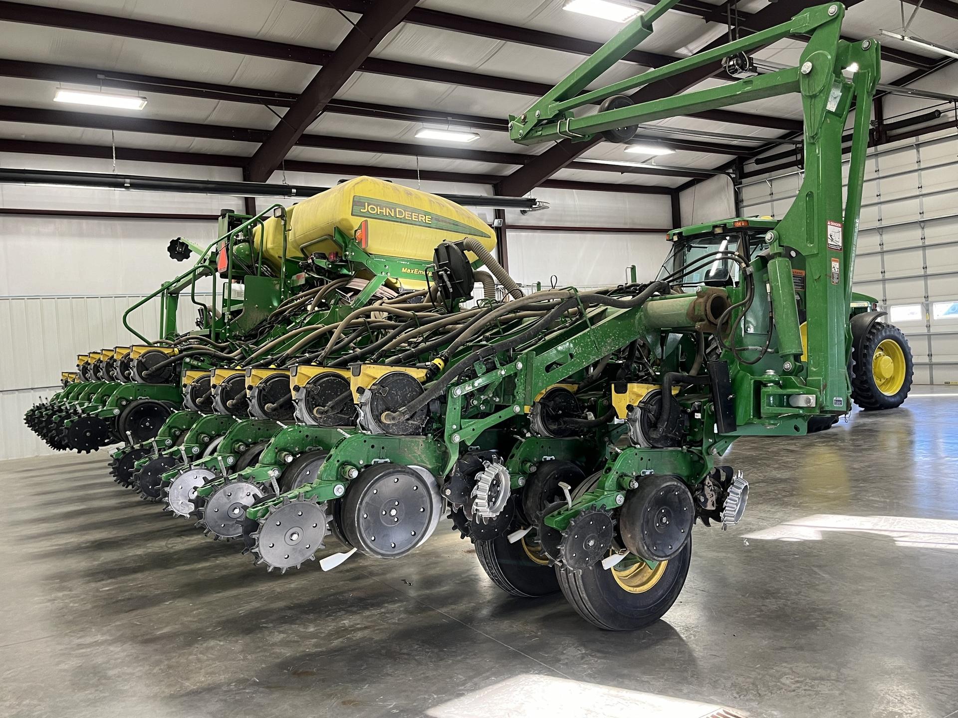 2019 John Deere 1795