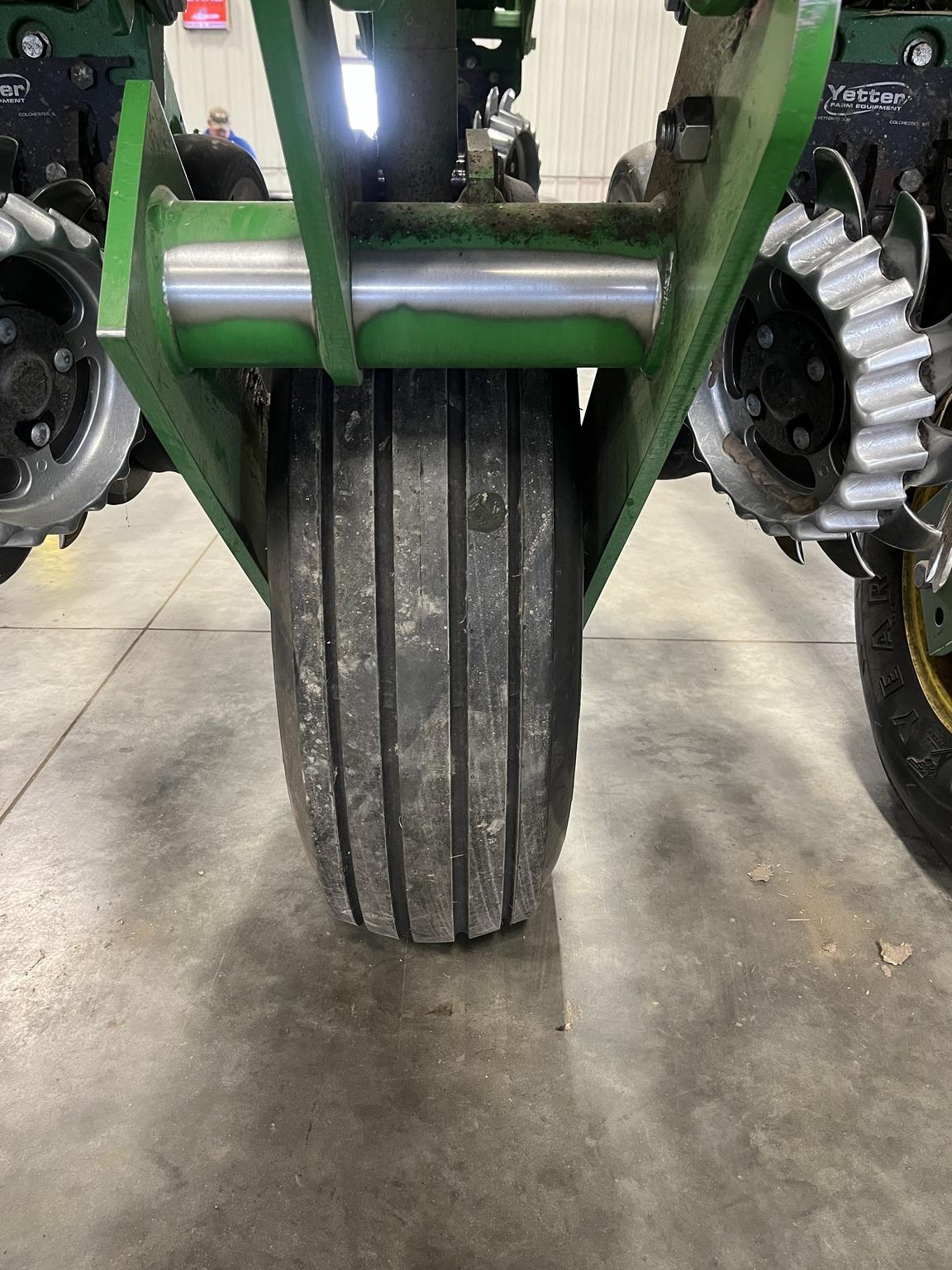 2019 John Deere 1795