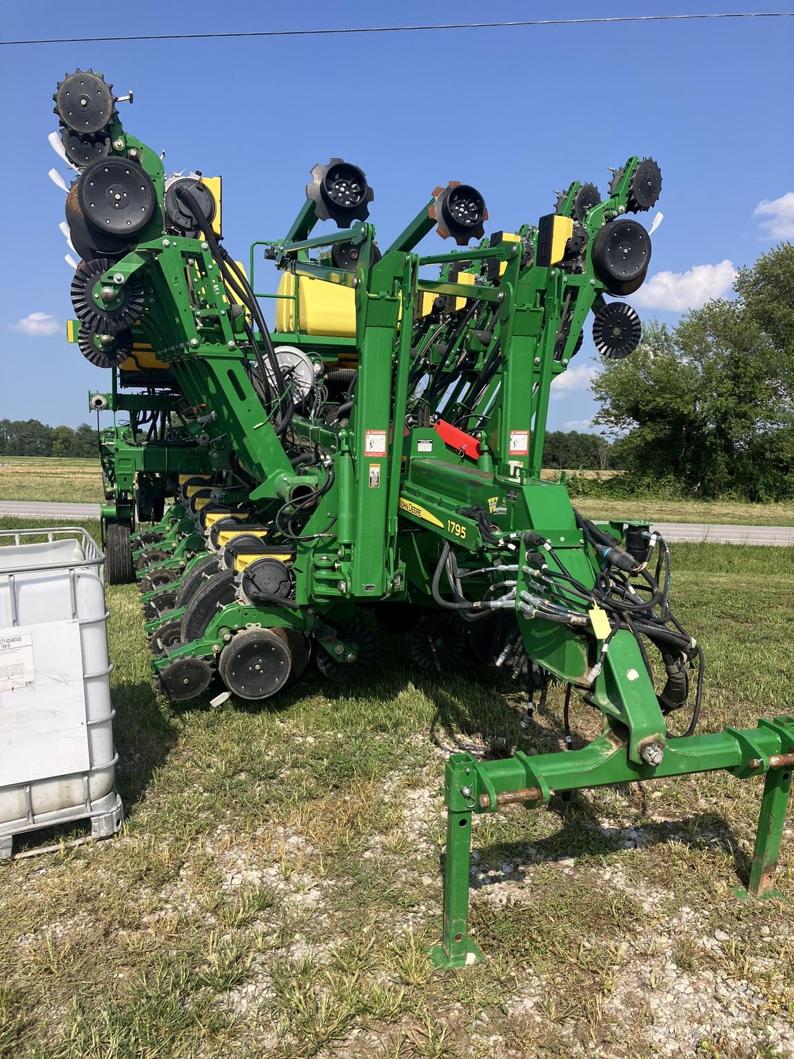 2021 John Deere 1795