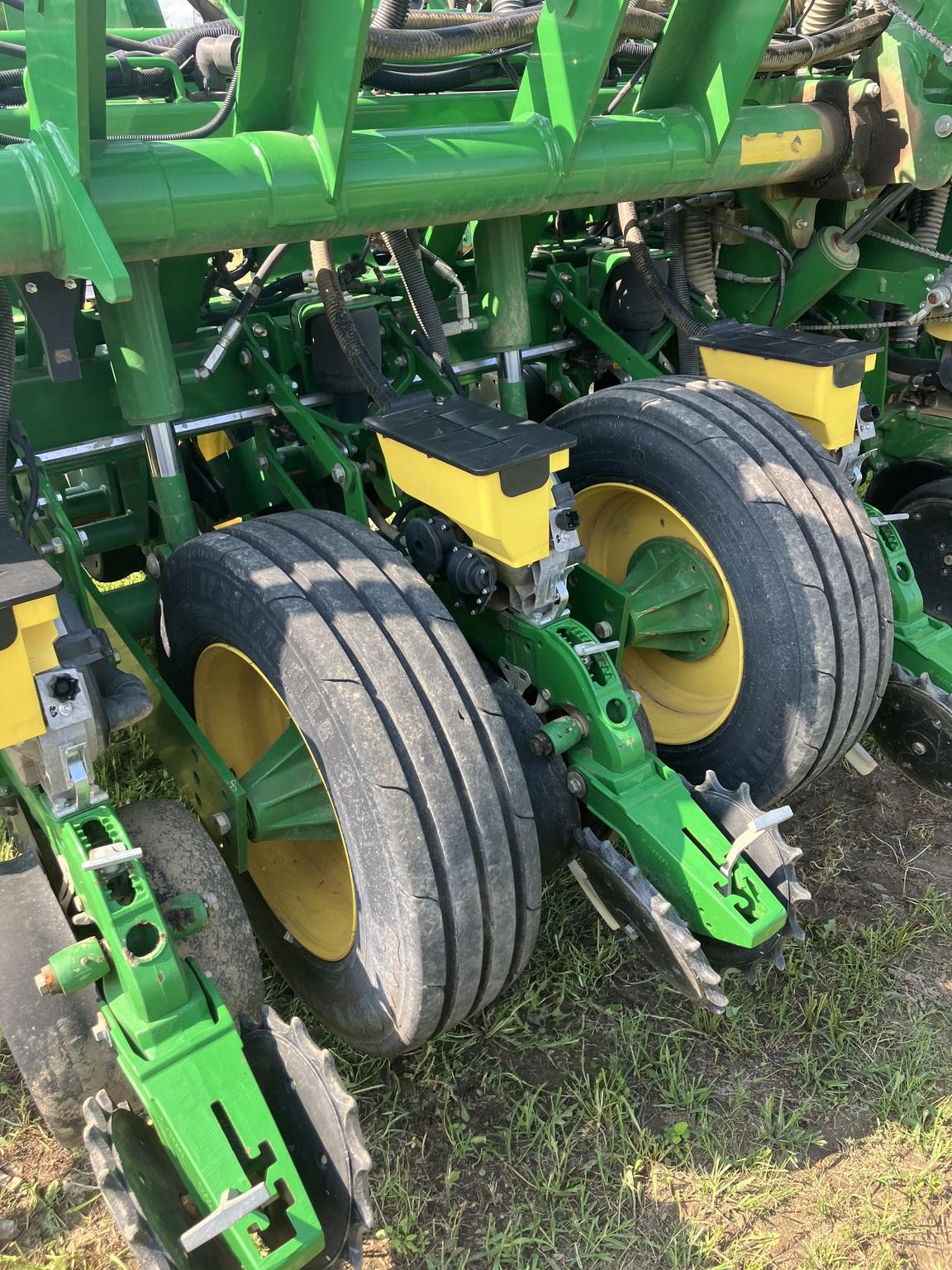 2021 John Deere 1795