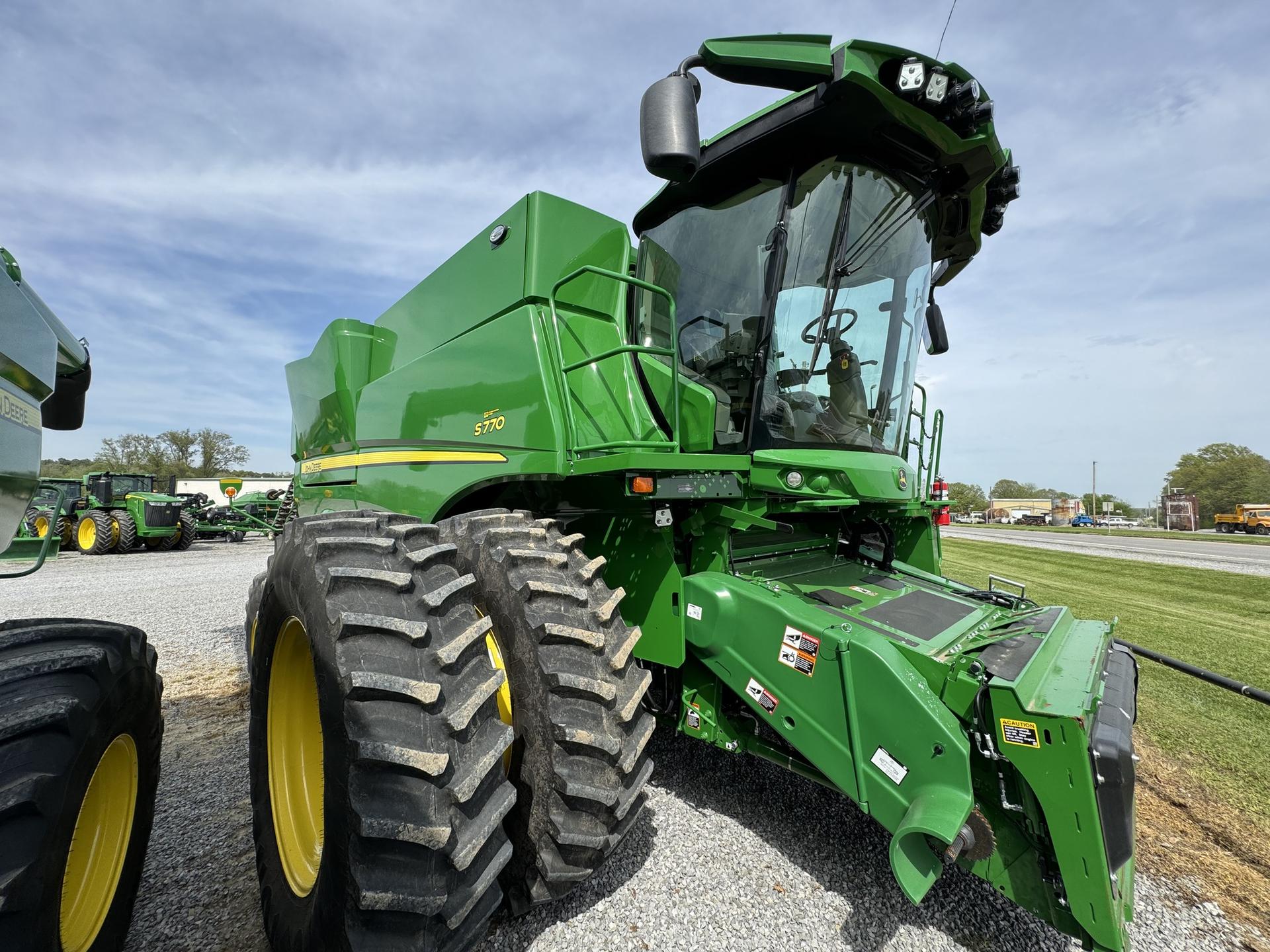 2023 John Deere S770