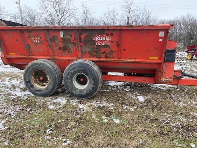 2014 Kuhn 8124T