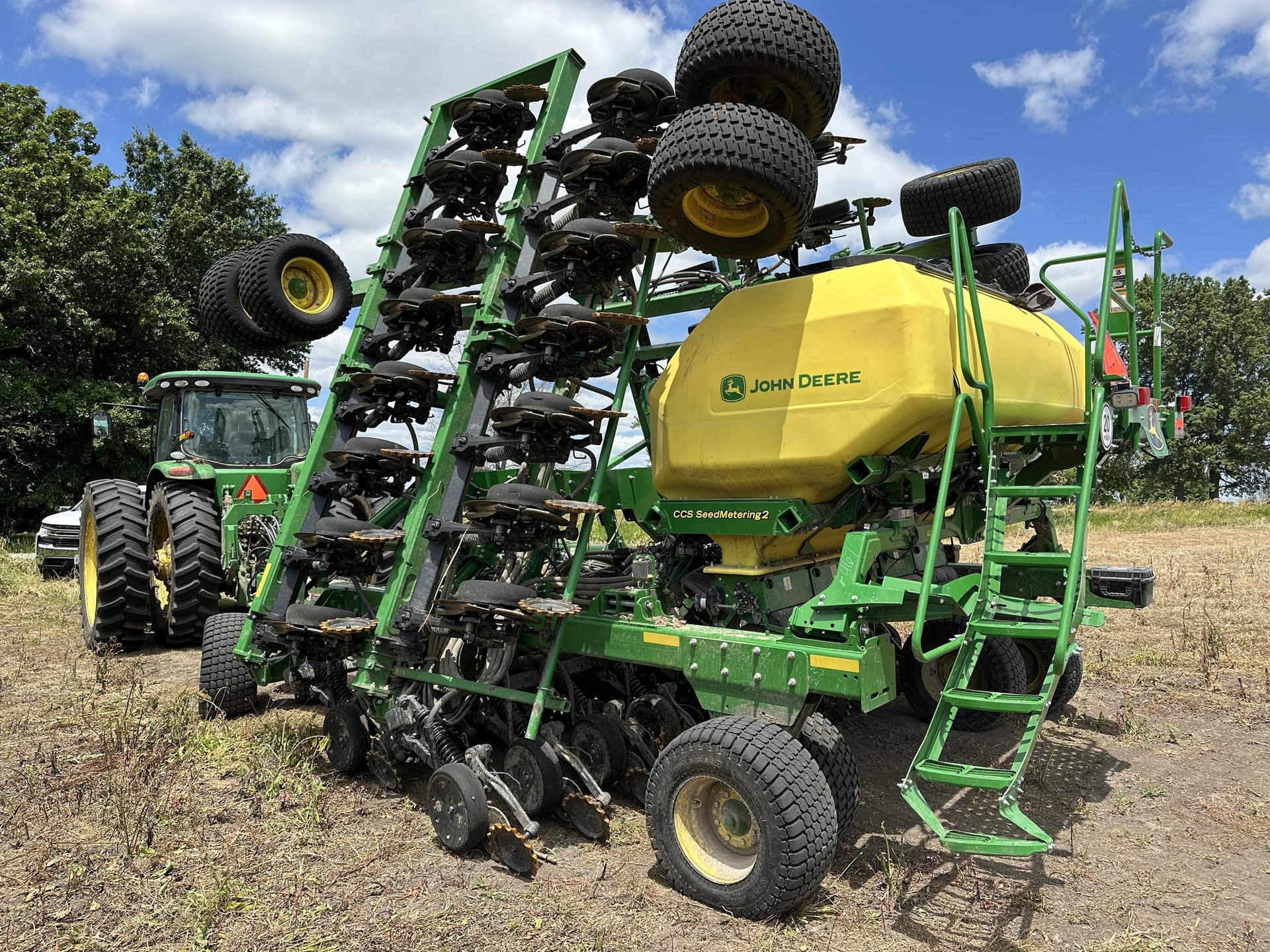 2023 John Deere N542C Image