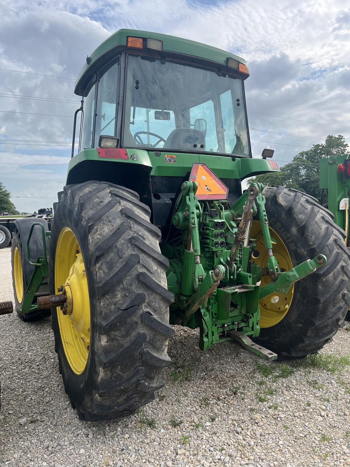 1996 John Deere 7800