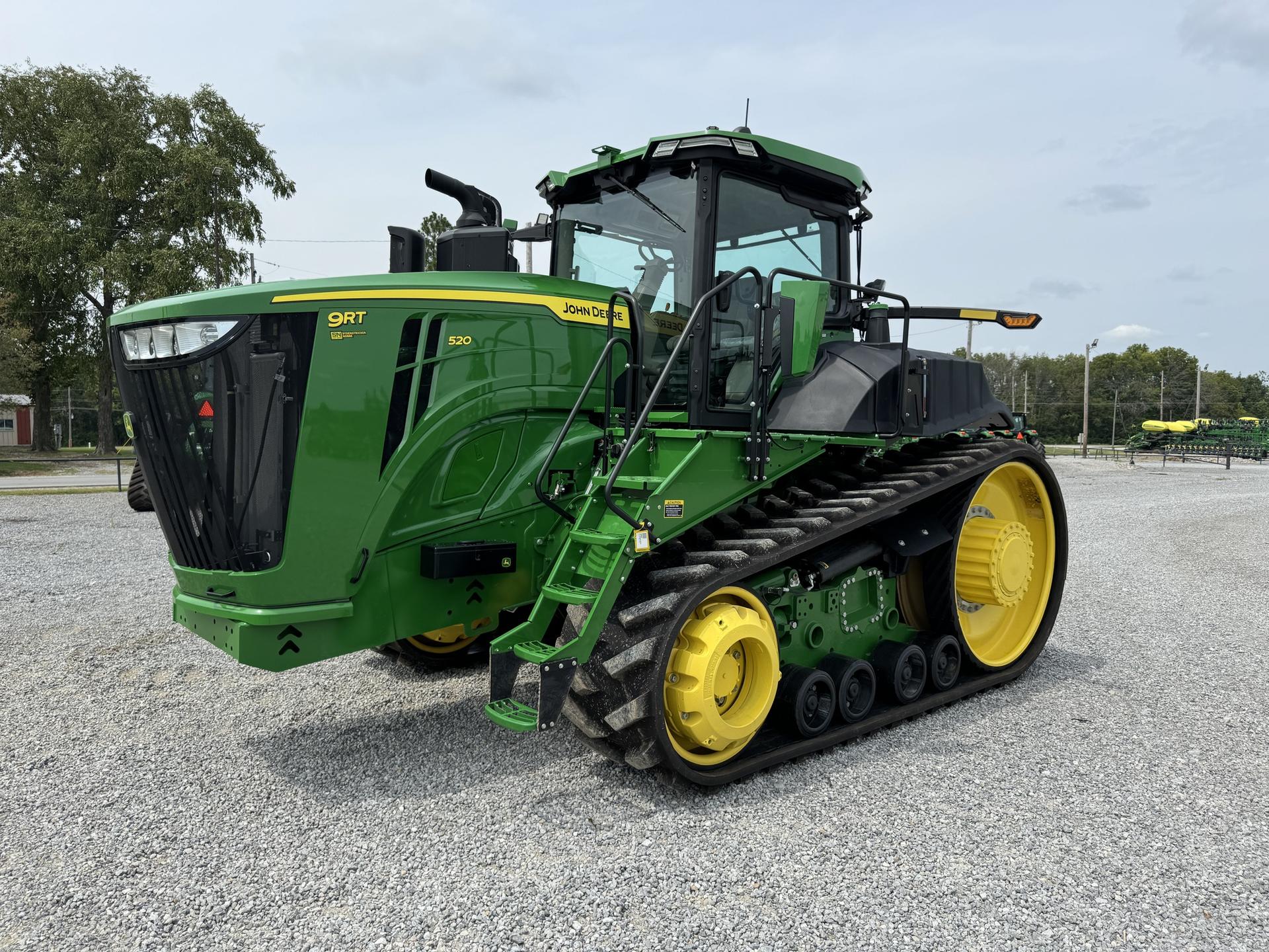 2023 John Deere 9RT 520