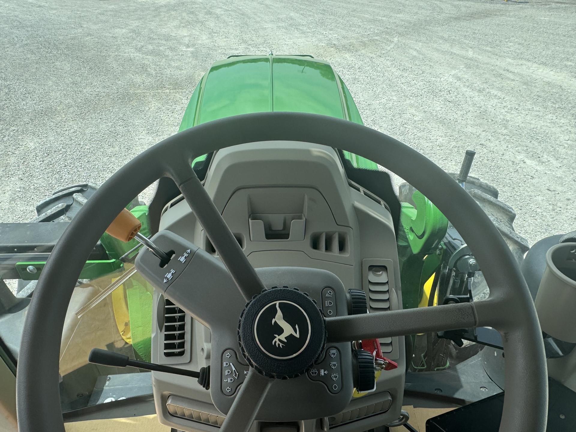 2023 John Deere 6175M