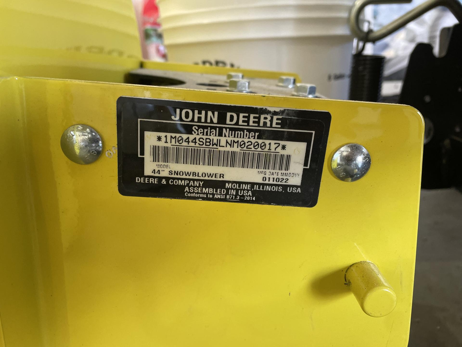 2022 John Deere 44" SNOWBLOWER