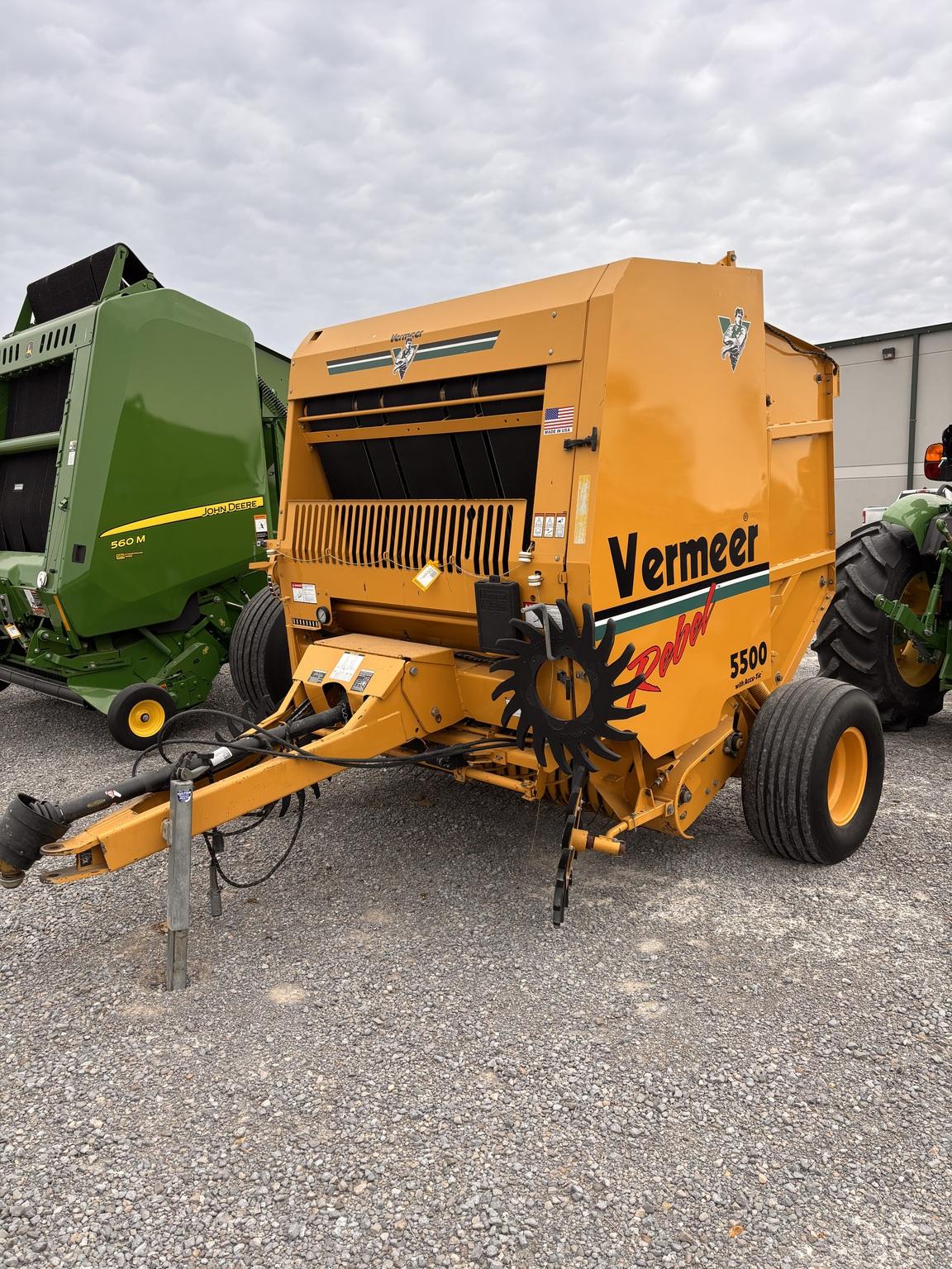 2004 Vermeer 5500 Rebel Image