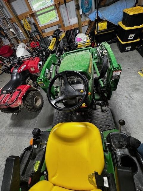 2014 John Deere 1025R