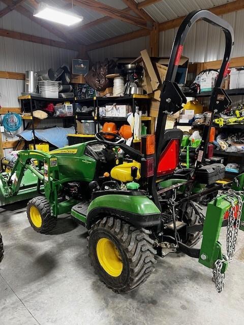 2014 John Deere 1025R