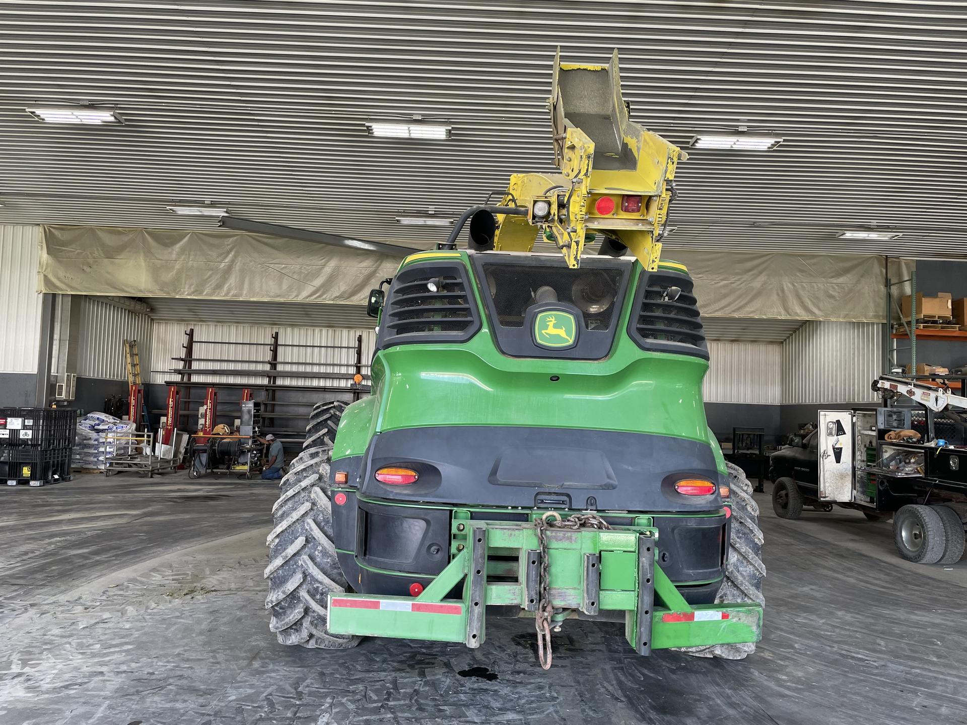 2019 John Deere 9900