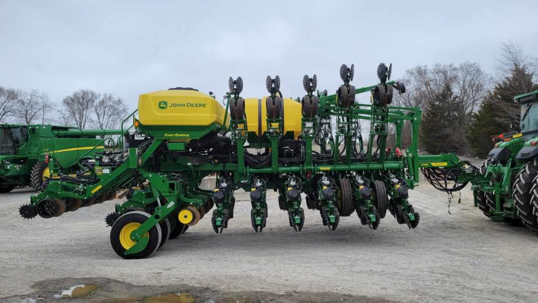 2023 John Deere 1795