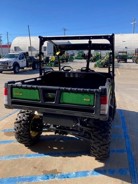 2023 John Deere XUV 835E