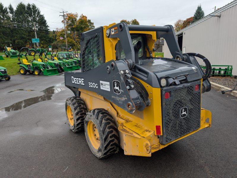 2019 John Deere 320G