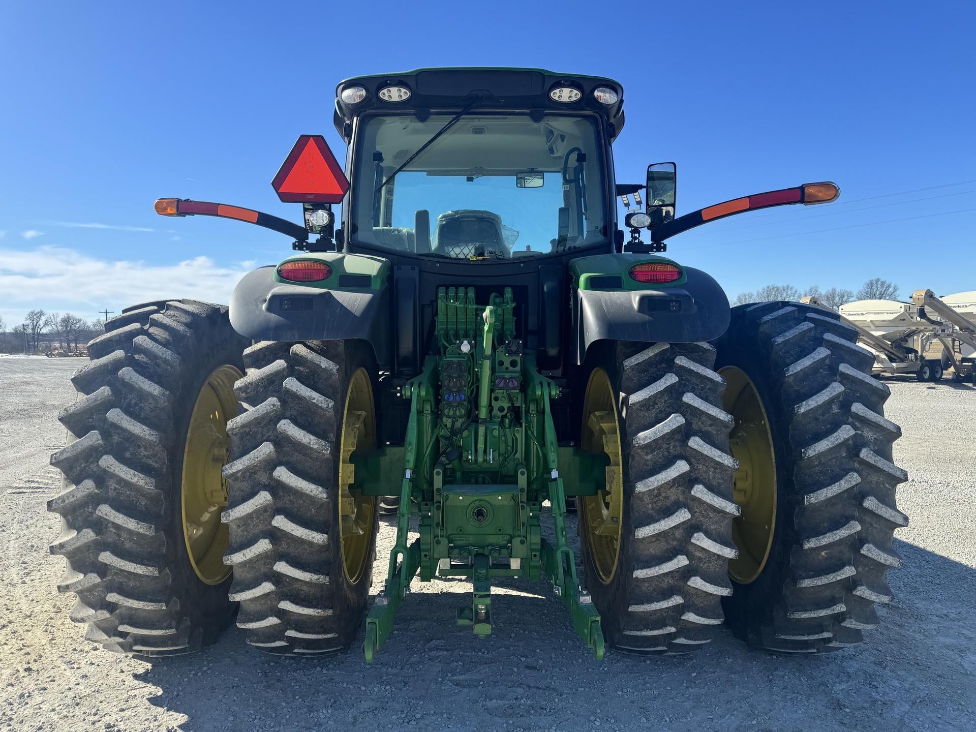 2023 John Deere 6R 175 Image