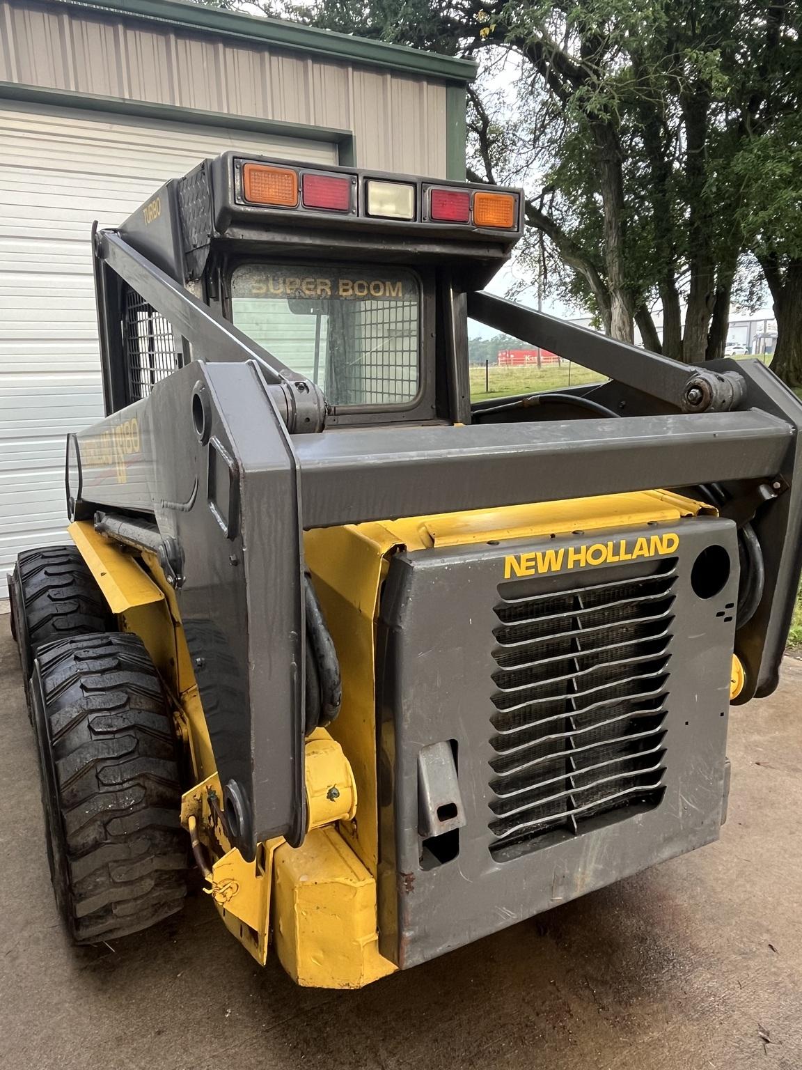 2003 New Holland LS180