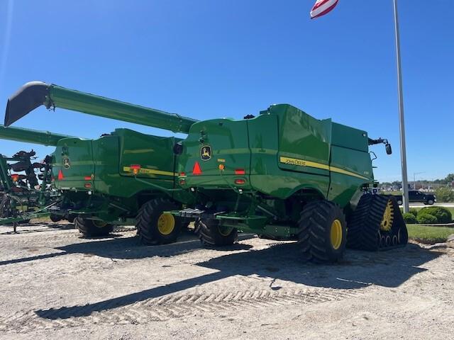 2023 John Deere S780