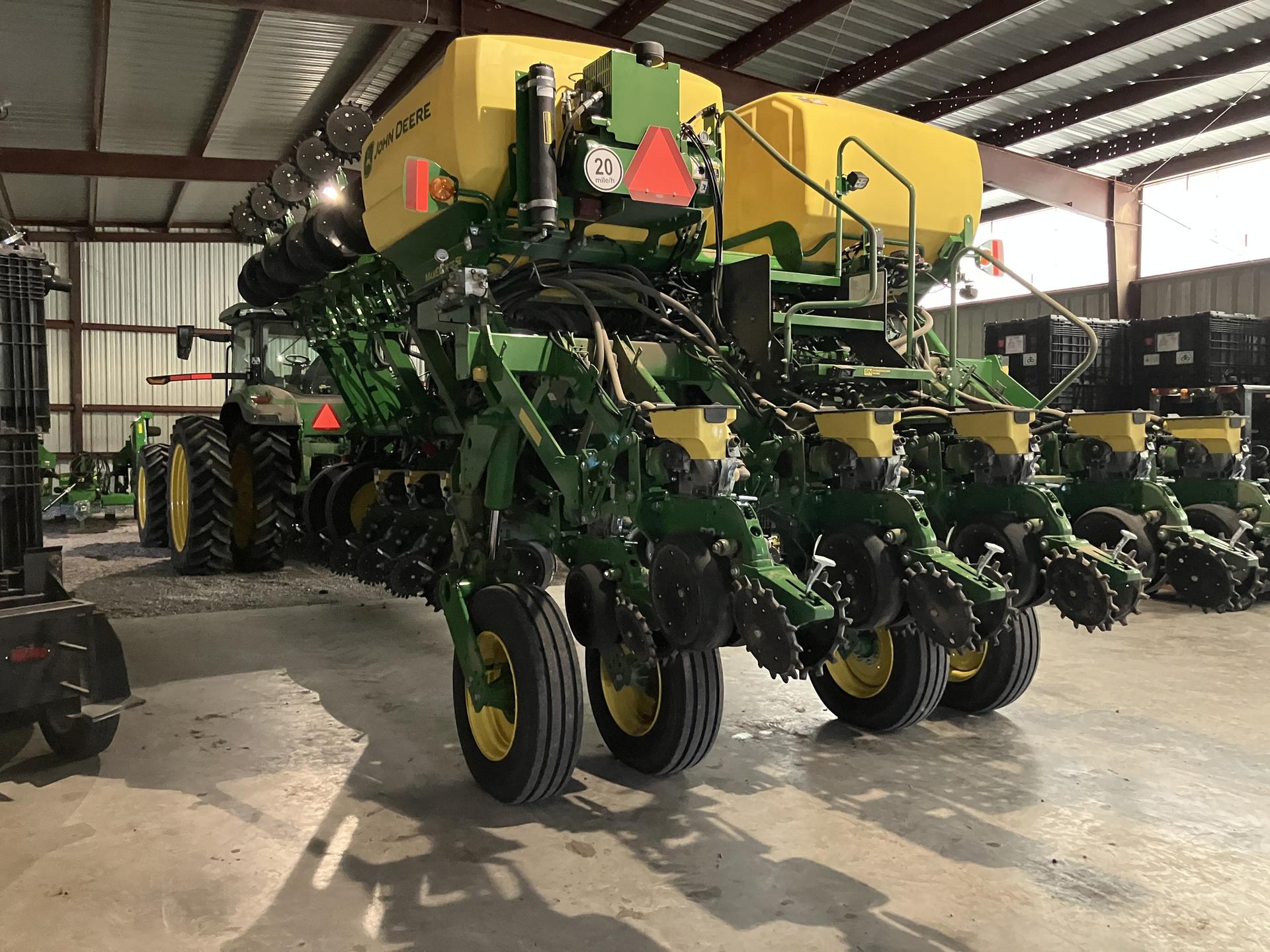 2024 John Deere 1795