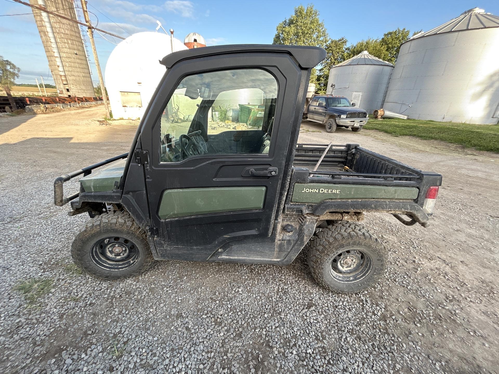 2022 John Deere XUV 835M