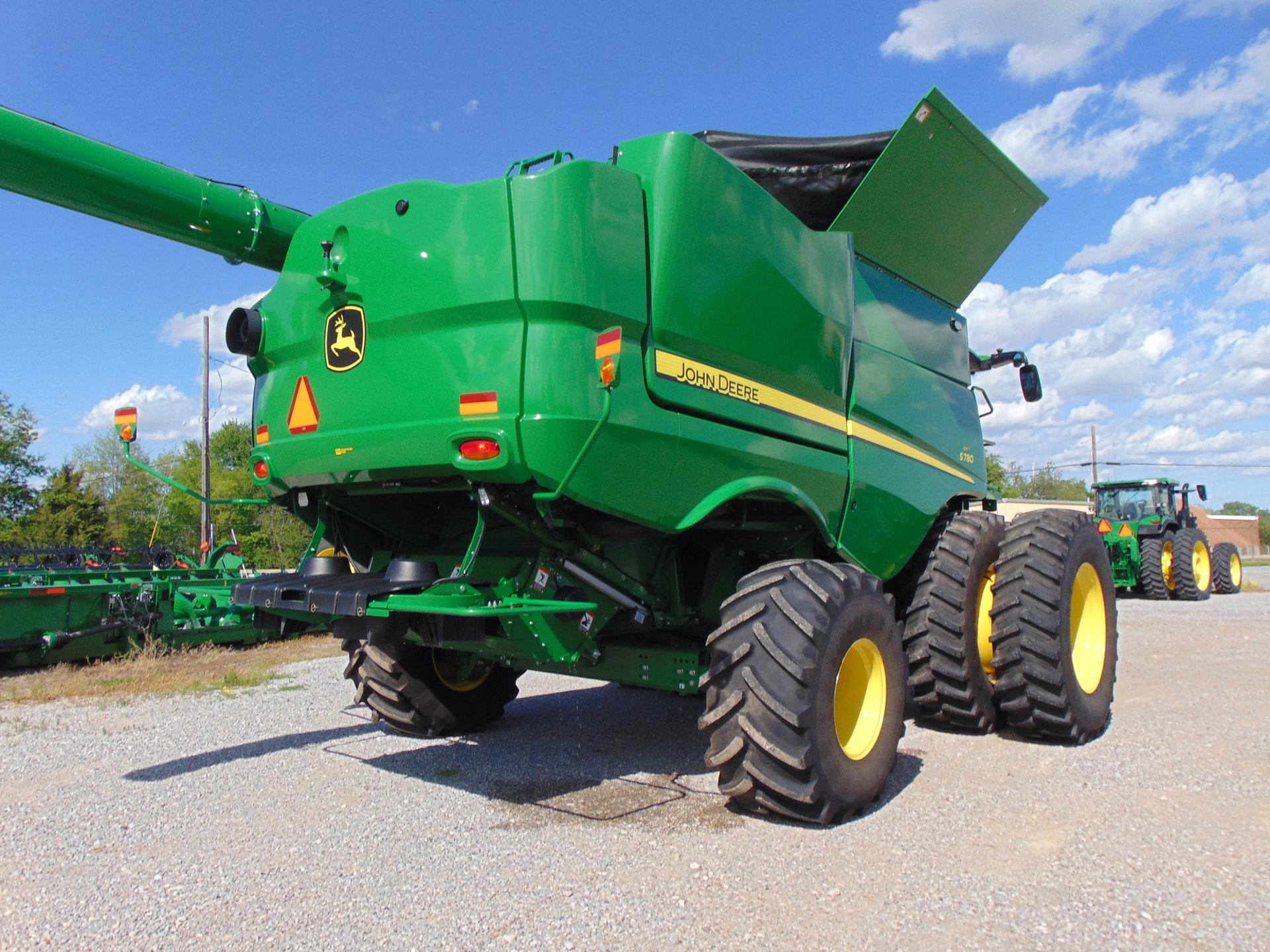 2023 John Deere S780