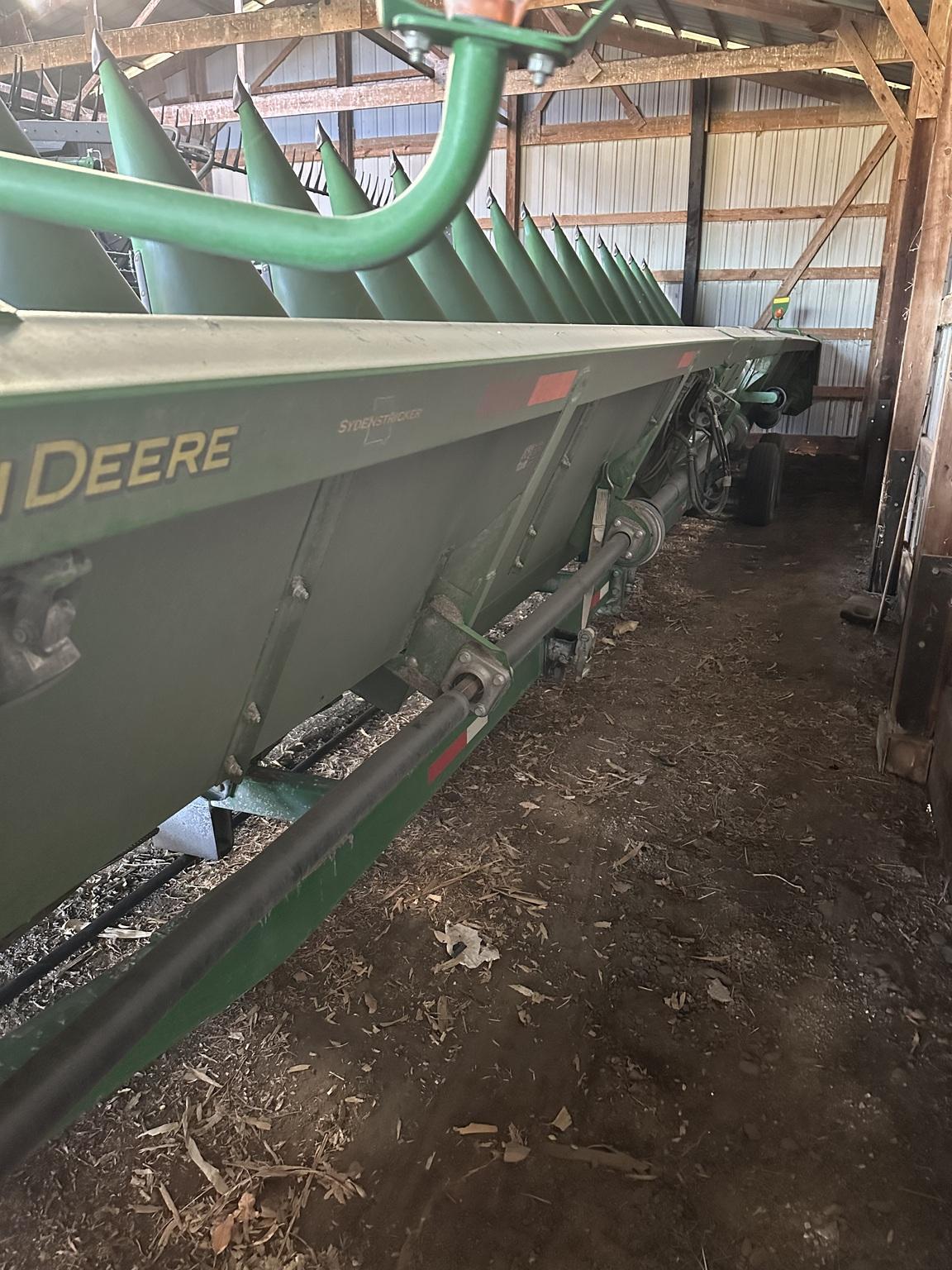 2013 John Deere 616C