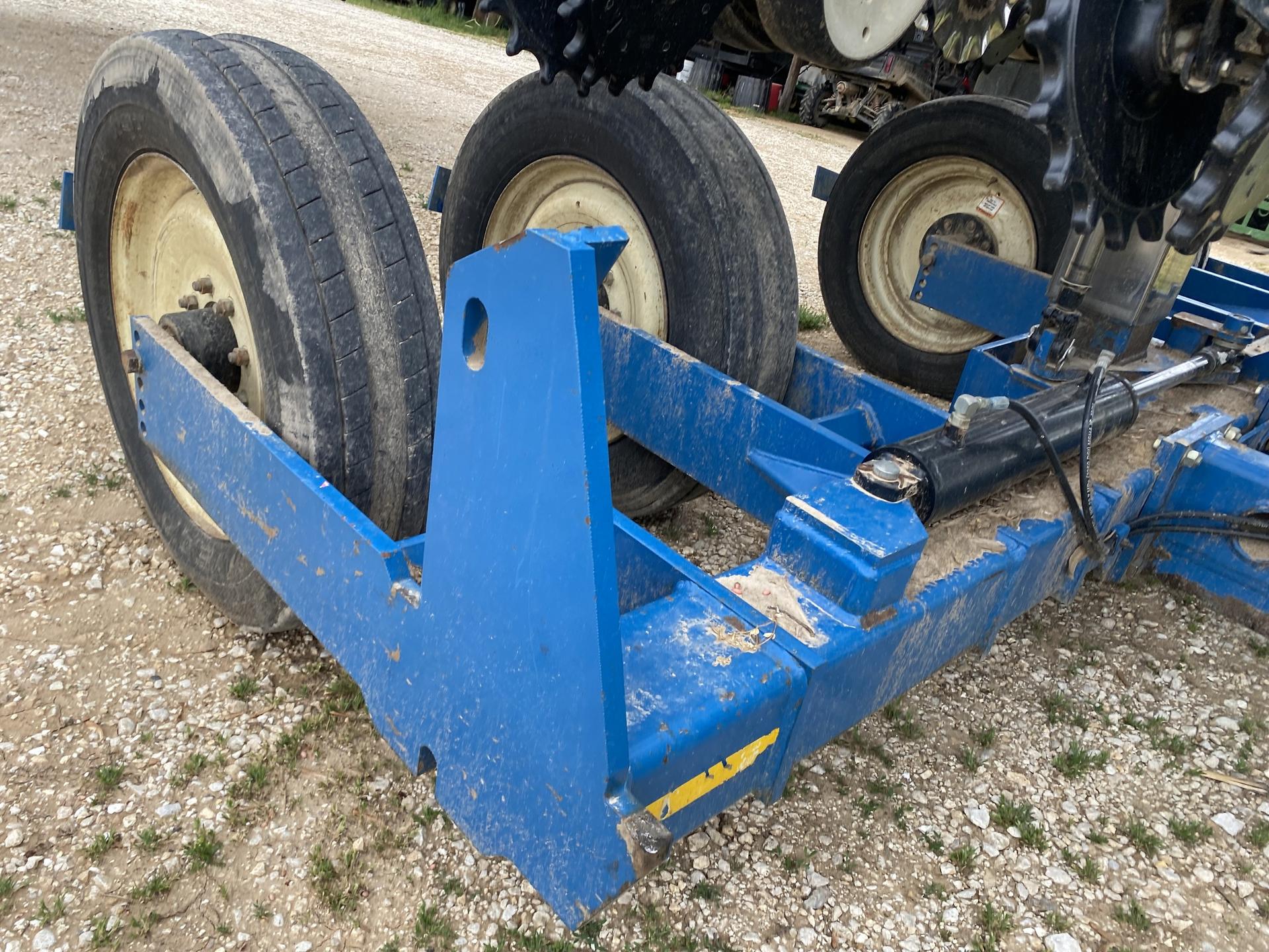 2006 Kinze 3600 Image