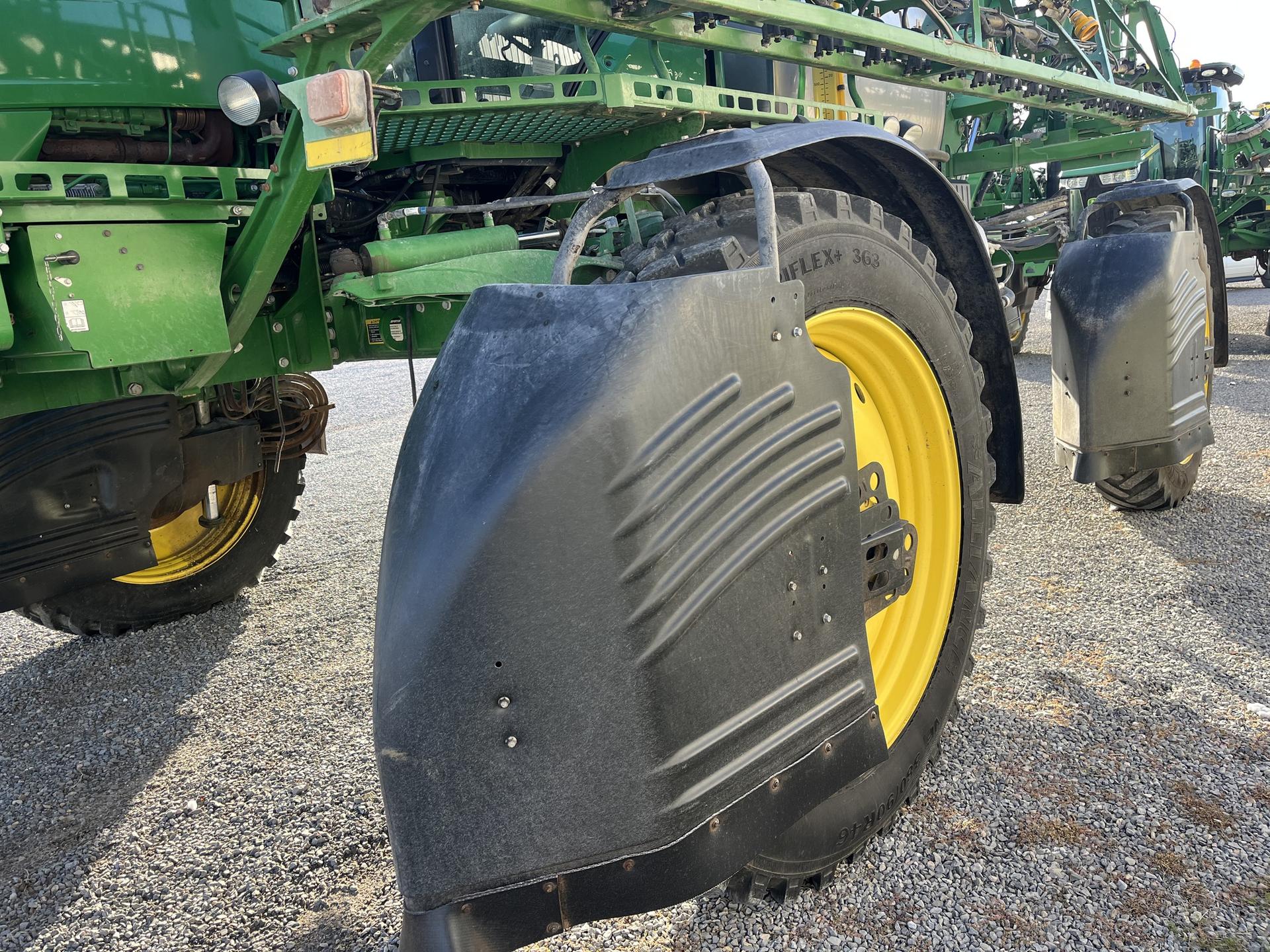 2019 John Deere R4044