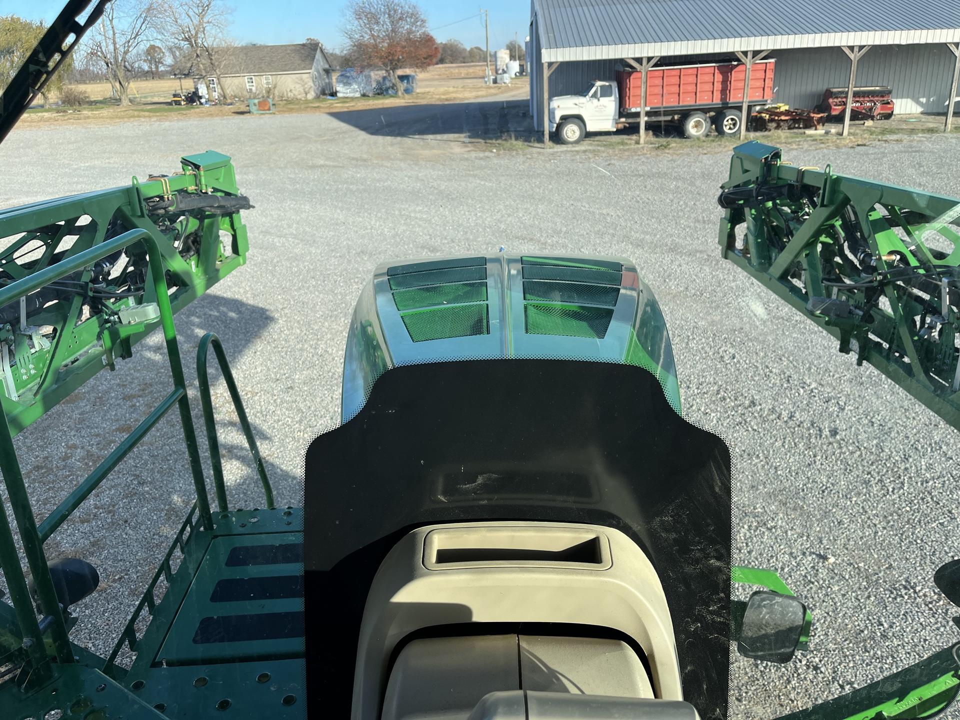 2019 John Deere R4044