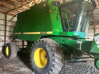 1990 John Deere 9500 Image