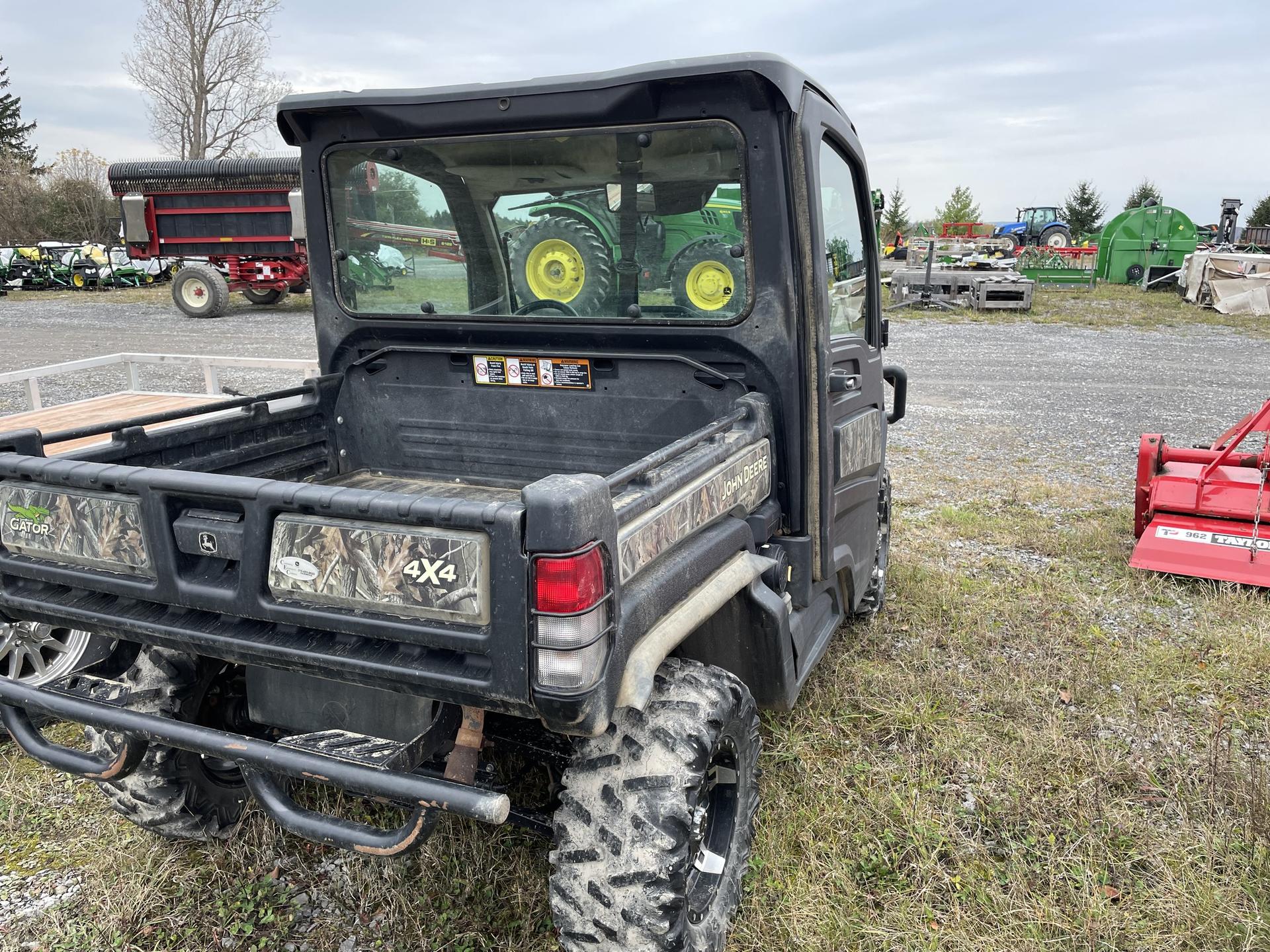 2018 John Deere 835r